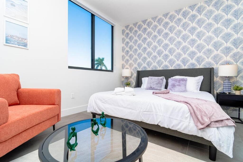 King Bed Brand New Oasis Minutes To Brickell * Miami